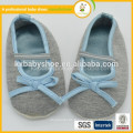 Boutique en ligne China Shoe Factory 2015 vente chaude très solf unique faite à la main nouveau-né bébé coton fil de chaussures en tissu